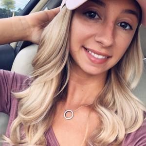 Meet your Posher, Oriana